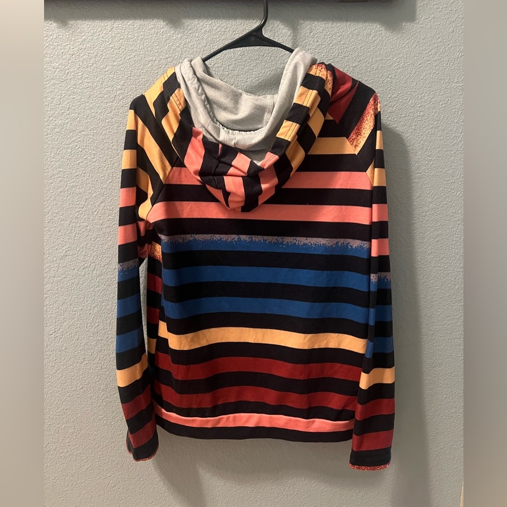 Hoodie- Multicolored striped double hoodie with zipper accents - Picture 4 of 6